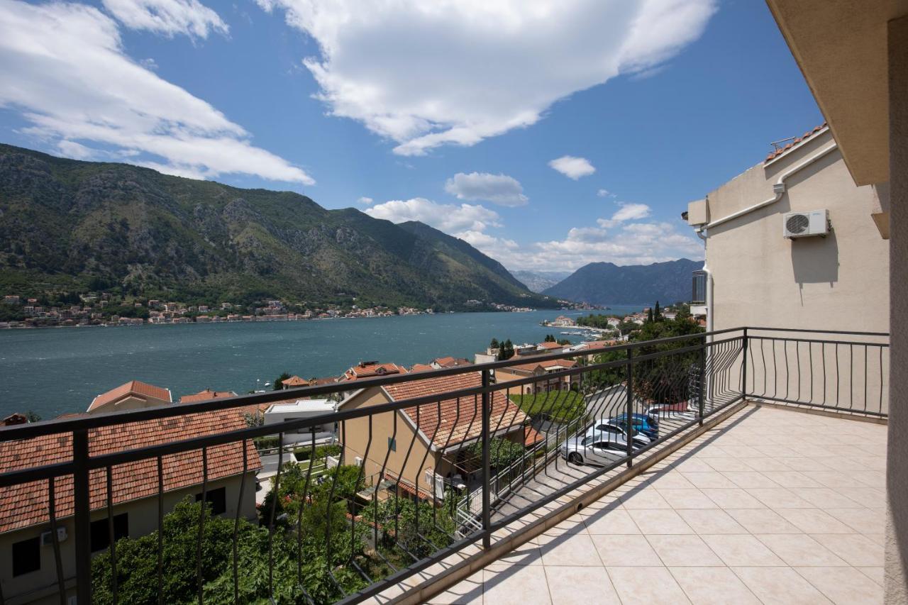 Point Of View Appartement Kotor Buitenkant foto