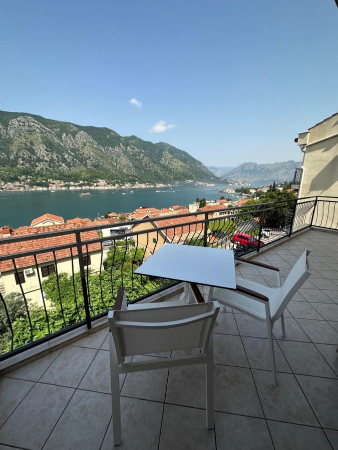 Point Of View Appartement Kotor Buitenkant foto